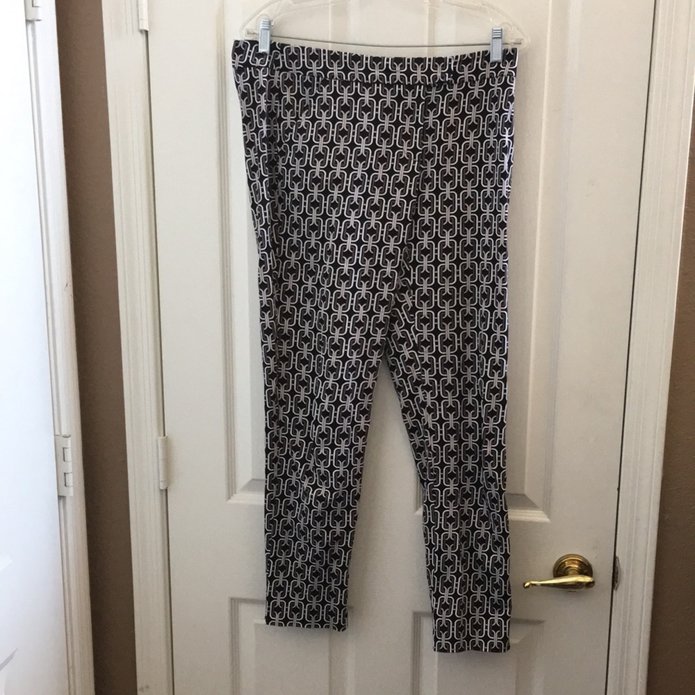 FINAL MARKDOWN Juniors’ Le Chàteau Slacks (7/8)
